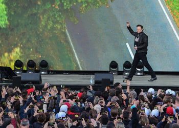 behind-elon-musk's-twitter-poll-is-a-tax-bill-coming-due-–-the-new-york-times