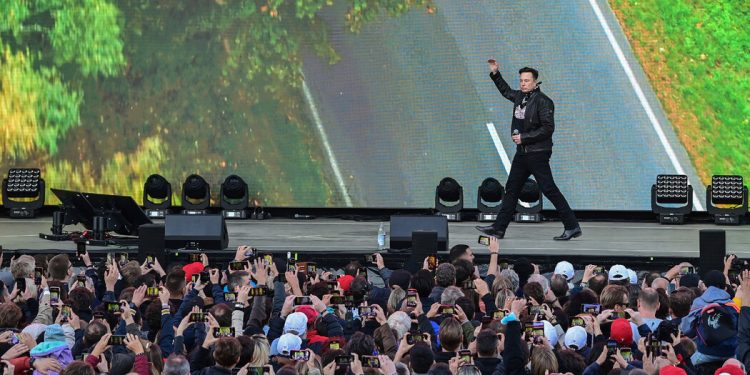 behind-elon-musk's-twitter-poll-is-a-tax-bill-coming-due-–-the-new-york-times