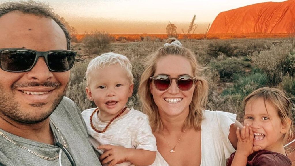 zavros-family's-ominous-instagram-post-before-becoming-bogged-in-simpson-desert-–-newscom.au