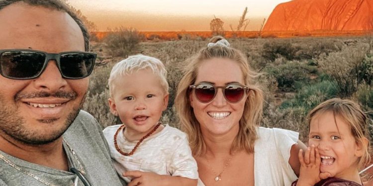 zavros-family's-ominous-instagram-post-before-becoming-bogged-in-simpson-desert-–-newscom.au