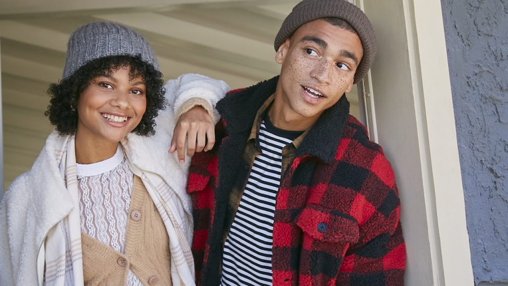 the-power-of-the-tiktok-holiday-gift-guide-–-glossy.co