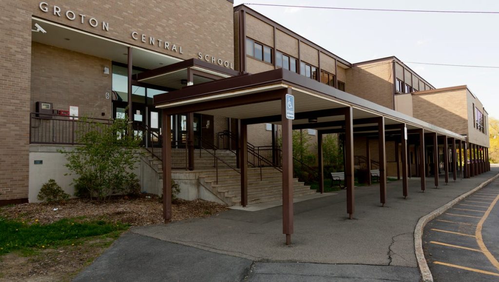 groton-jr-sr.-high-fight-an-bullying-videos-draw-concern-of-parents-–-the-ithaca-journal