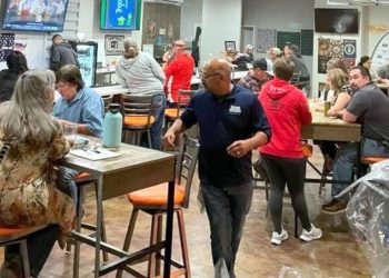 community-celebrates-world-kindness-day-at-happy-camper-clubhouse-–-deming-headlight