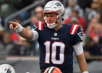leader-in-the-clubhouse:-nfl-award-races-wide-open-midway-through-2021-season-…
