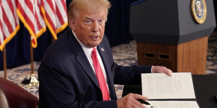 news-of-donald-trump's-maga-picture-book-gets-shredded-on-twitter