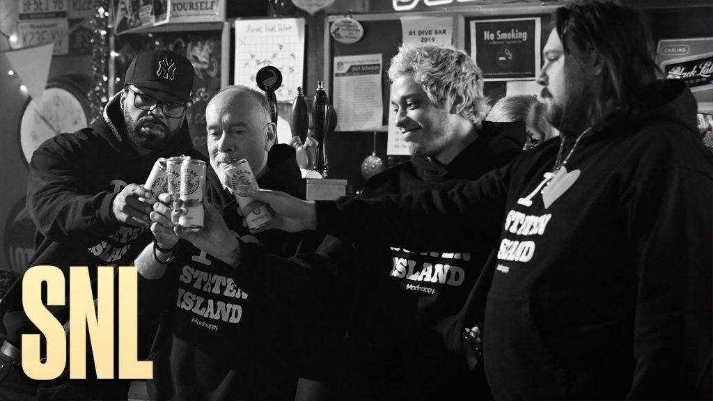 walking-in-staten-–-snl-–-youtube