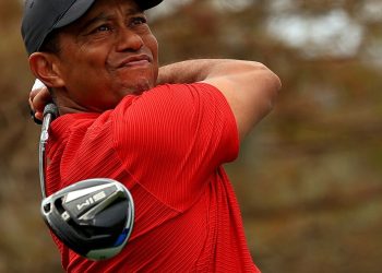 tiger-woods-shows-off-his-golf-swing-in-new-video-following-february-car-crash-–-wxxi-news