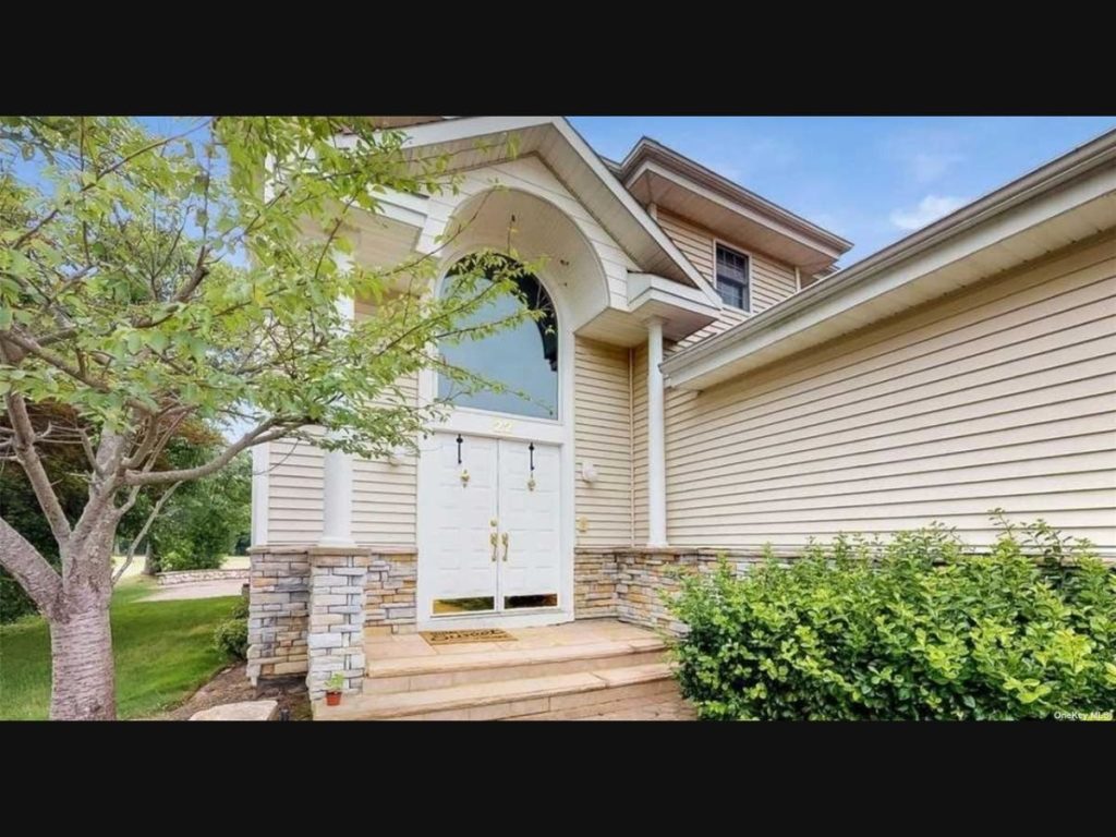 wow-house:-$850k-smithtown-home-in-stonebridge-gated-community-–-patch