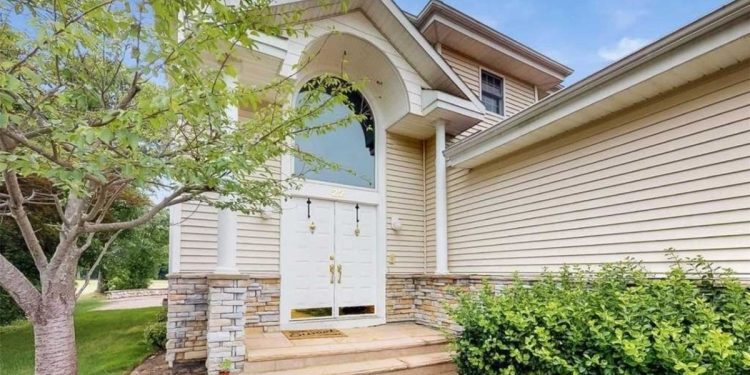 wow-house:-$850k-smithtown-home-in-stonebridge-gated-community-–-patch