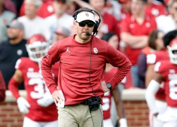lsu-players-and-recruits-are-now-following-lincoln-riley-on-twitter-|-barstool-sports