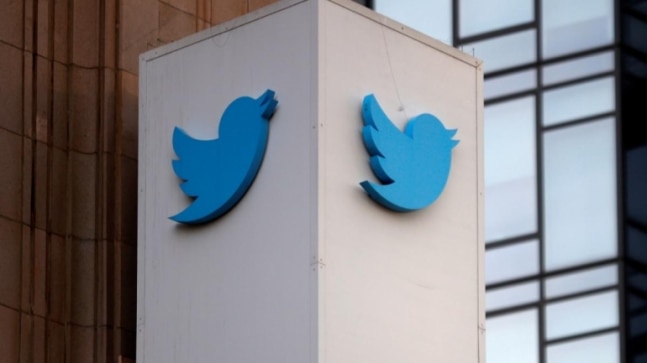 twitter-will-soon-let-you-react,-downvote-tweets-hints-screenshots-from-app-–-india-today