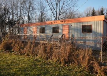 minor-football-team's-clubhouse-vandalized,-spray-painted-with-racist-graffiti-|-cbc-news