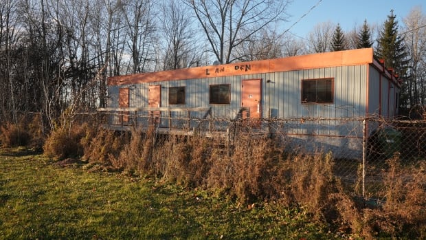 minor-football-team's-clubhouse-vandalized,-spray-painted-with-racist-graffiti-|-cbc-news