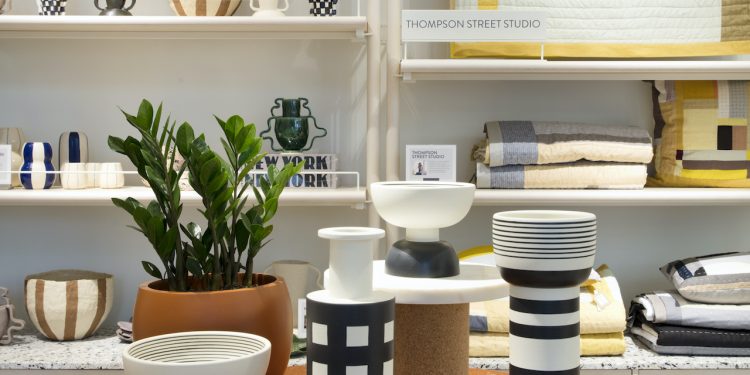 retailers-are-in-an-arms-race-to-win-the-luxury-home-category-–-glossy.co