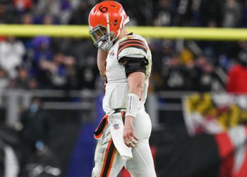 kareem-hunt's-father-takes-shot-at-baker-mayfield-following-browns'-week-12-loss-to-ravens