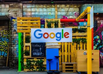 google-fined-in-russia-for-not-deleting-banned-content-from-search,-youtube-|-technology-news