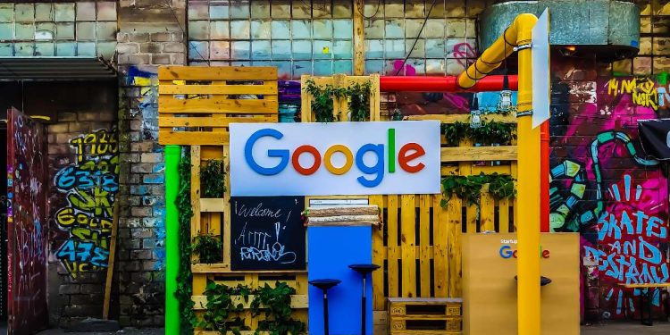 google-fined-in-russia-for-not-deleting-banned-content-from-search,-youtube-|-technology-news