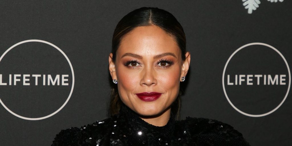 'ncis:-hawai'i'-fans-rally-around-vanessa-lachey-after-her-emotional-instagram-post