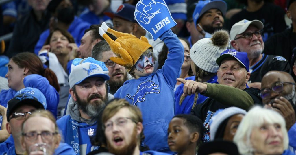watch-live:-detroit-lions-15-hour-charity-marathon-with-guests,-prizes!