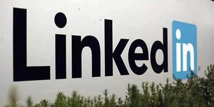 linkedin-introduces-support-for-hindi:-here's-how-to-make-the-switch-–-the-indian-express