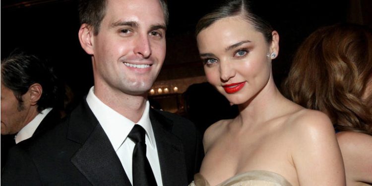 tech-has-fallen:-buy-snapchat-at-19x-sales,-40%-growth-(snap)-|-seeking-alpha