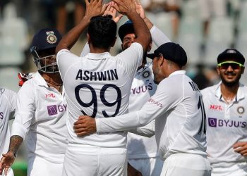ind-vs-nz-|-twitter-reacts-as-ashwin,-siraj-help-india-bundle-out-new-zealand-for-62-–-sportscafe