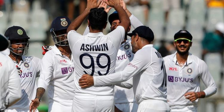 ind-vs-nz-|-twitter-reacts-as-ashwin,-siraj-help-india-bundle-out-new-zealand-for-62-–-sportscafe