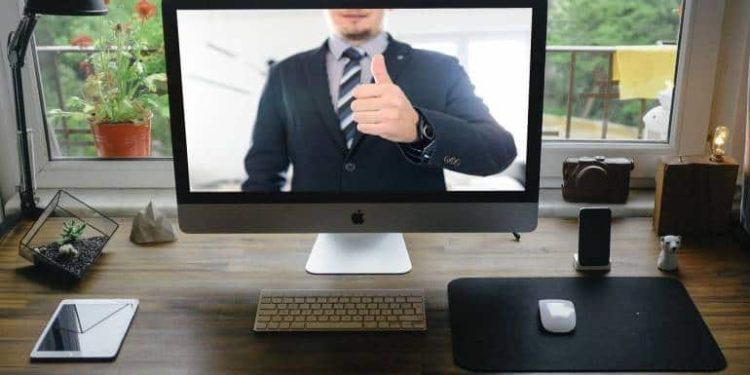 man-appears-for-interview-in-friend's-clothes,-bags-job.-impressed-boss-reveals-in-linkedin-post