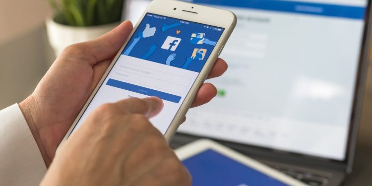 content-creators-can-now-cash-in-on-their-facebook-profile-page-|-techradar