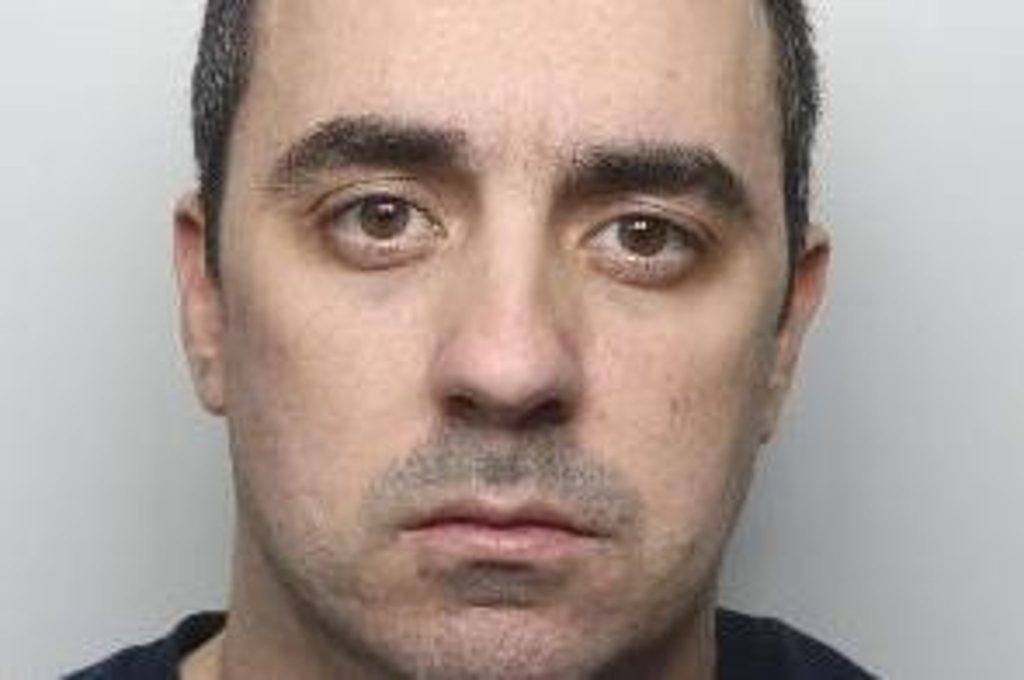 yorkshire-ambulance-worker,-33,-who-sexually-assaulted-15-year-old-girl-he-met-on-snapchat-jailed
