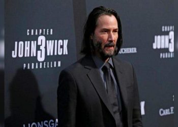 why-keanu-reeves-wants-facebook-to-have-nothing-to-do-with-the-'metaverse'-–-times-of-india