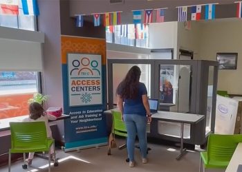 bridging-the-digital-divide:-at&t-to-unveil-its-connected-learning-center-at-esperanza-this-week