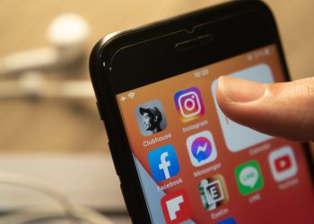 why-organic-social-sharing-should-be-part-of-your-fundraising-strategy-–-campaigns-&-elections