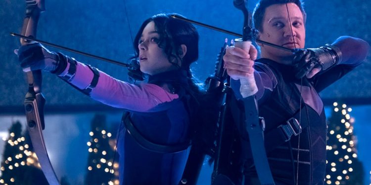 hawkeye-surprises-with-yet-another-mcu-guest-star,-promptly-breaks-twitter-in-half-–-toofab's