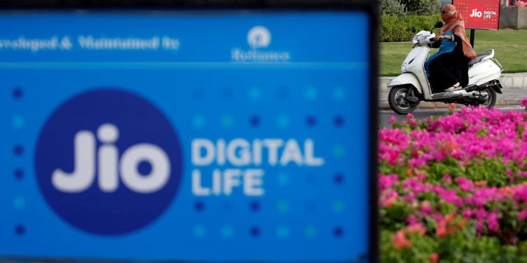 jio-is-betting-on-whatsapp-to-ramp-up-grocery-biz-–-businesstoday