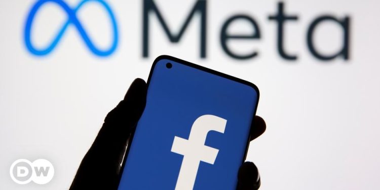facebook-says-50,000-users-were-targets-of-′cyber-mercenaries′-|-news-|-dw-|-1612.2021