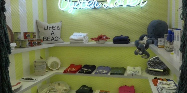 instagram-account-highlights-local-businesses-with-perfect-gift-ideas-–-news-12-bronx