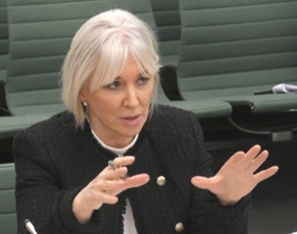 nadine-dorries-ousted-from-tory-whatsapp-group-for-praising-pm-|-evening-standard
