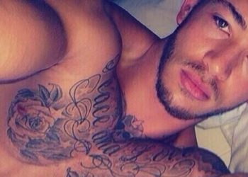 former-footballer-ashley-cain-snapchat-scandal-–-get-india-news