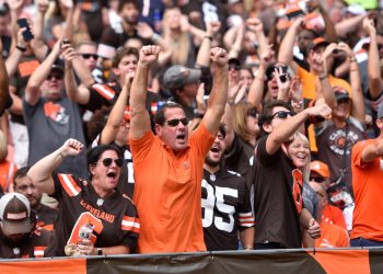'what-if-the-browns-beat-the-packers?'-twitter-responds-in-a-variety-of-ways-–-browns-wire