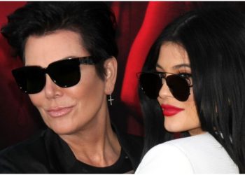 kylie-jenner-upsets-fans-by-posting-kris-jenner-on-instagram-after-astroworld:-'we-haven't-forgotten'