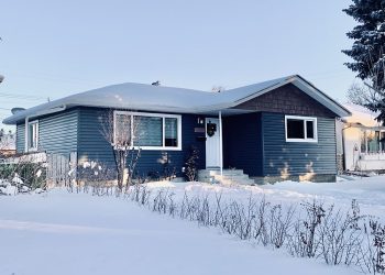 two-injured-in-northwest-edmonton-house-fire-caused-by-smoking-materials-|-edmonton-journal
