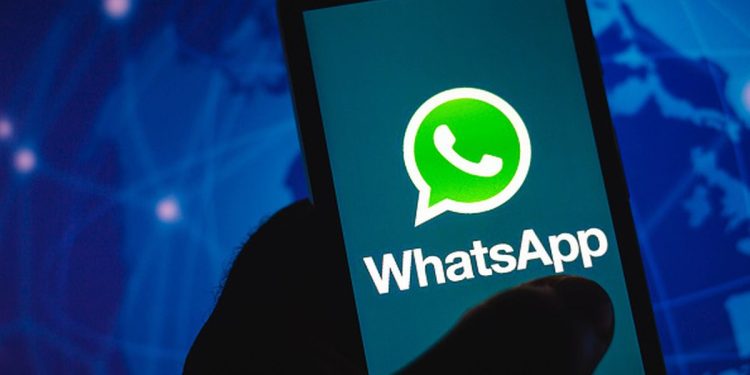whatsapp-warning-as-parents-receive-distressed-'hello-mum'-text-scam-–-daily-star