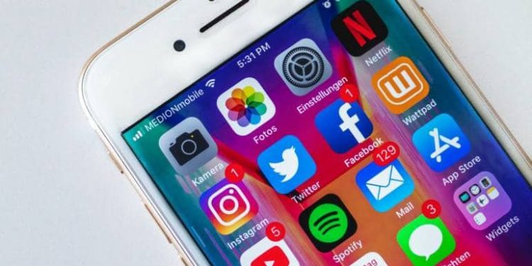 most-downloaded-apps-of-2021:-tiktok-tops-the-list-followed-by-instagram-and-facebook