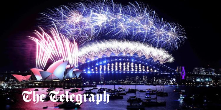 new-year's-eve-2022:-the-best-fireworks-from-around-the-world-–-youtube