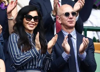 what's-it-take-to-woo-the-world's-wealthiest?-meet-the-wives-and-girlfriends-of-billionaires