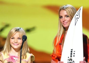 britney-spears-has-unfollowed-sister-jamie-lynn-on-instagram-–-bustle