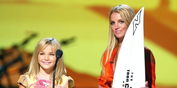 britney-spears-has-unfollowed-sister-jamie-lynn-on-instagram-–-bustle