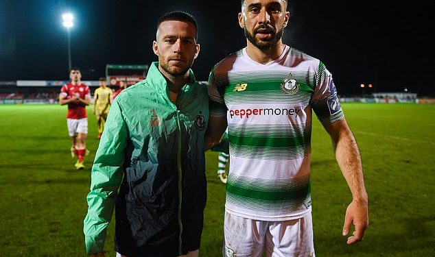 afcon:-roberto-lopes-ignored-linkedin-message-for-nine-months-but-is-now-set-to-play-…