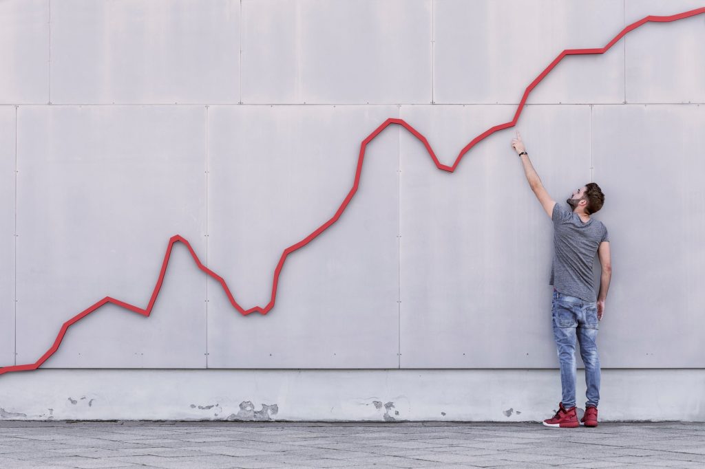 2-hypergrowth-stocks-to-buy-in-2022-and-beyond-|-the-motley-fool